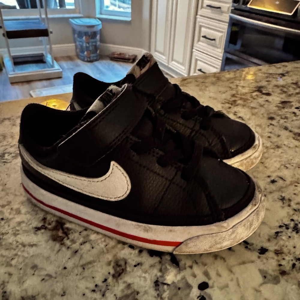 Nike Black and White Kids Sneakers